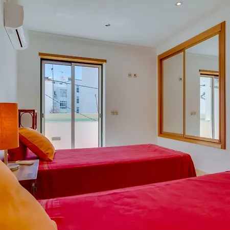 Casa Luz - * Quarteira